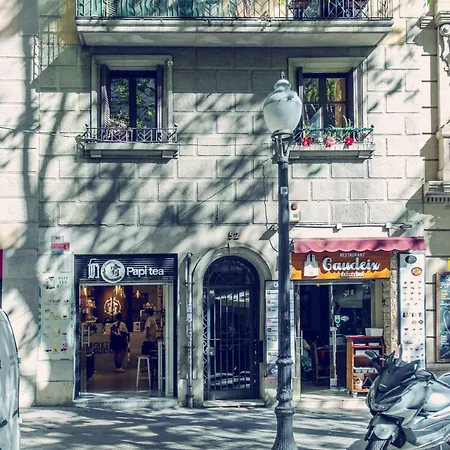 Appartamento Eixample Sagrada Familia 52 Barcellona